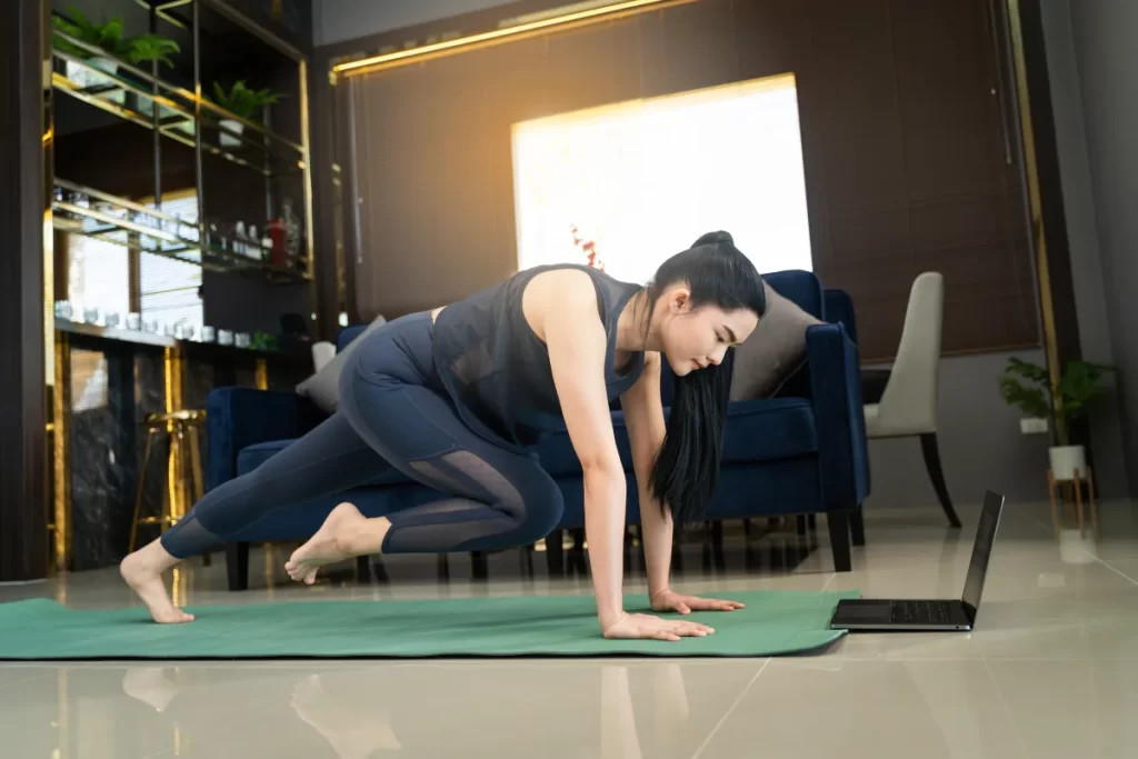 Exercícios Físicos em Casa